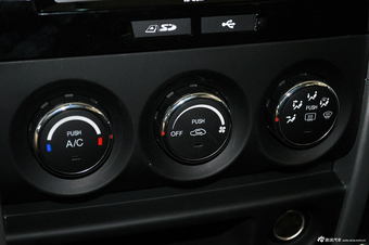 2014款长安CX20 1.4L手动天窗导航版