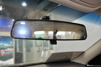 2013款睿骋2.0L自动豪华型