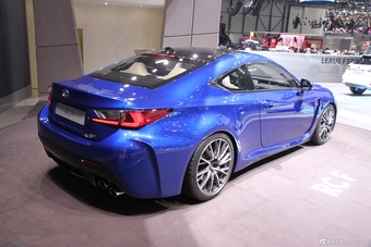 雷克萨斯RC F