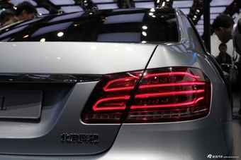 2014款奔驰E级细节