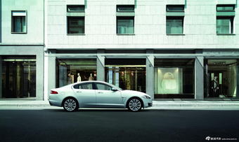 2013款捷豹XF官方图