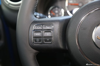 2015款牧马人3.0L四门版Sahara