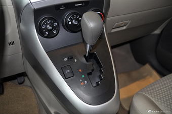 2014款逸致180G CVT舒适版