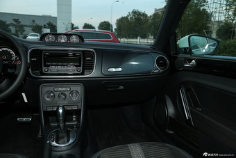 2015款甲壳虫2.0T自动