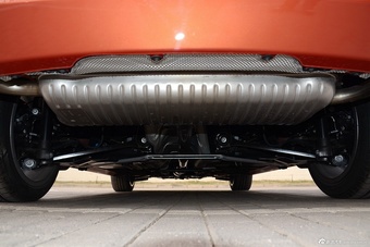 2016款宝马2系旅行车220i 2.0T自动豪华设计套装