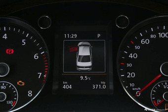 2015款迈腾2.0T自动改款旗舰型