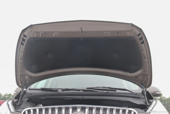 2014款GL8商务车2.4L自动LT豪华商务行政版