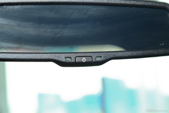 2014款传祺GS5 2.0L自动两驱周年增值版