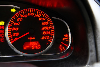 2013款马自达6 2.0L自动超豪华型