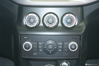 2014款中华H220 1.5L手动舒适型