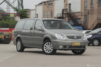 2014款GL8商务车2.4L自动经典版