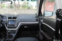 2015款吉利新帝豪三厢1.5L手动向上版