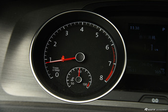 2014款高尔夫1.4TSI自动豪华型