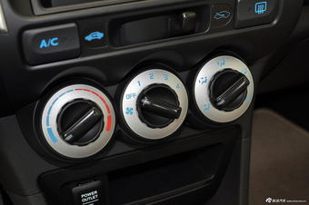 2013款理念S1 1.5L手动舒适版