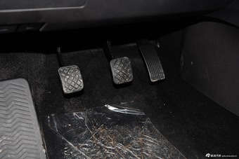 2015款宝骏560 1.8L手动精英型