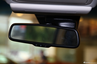 2013款英菲尼迪QX80 5.6L四驱