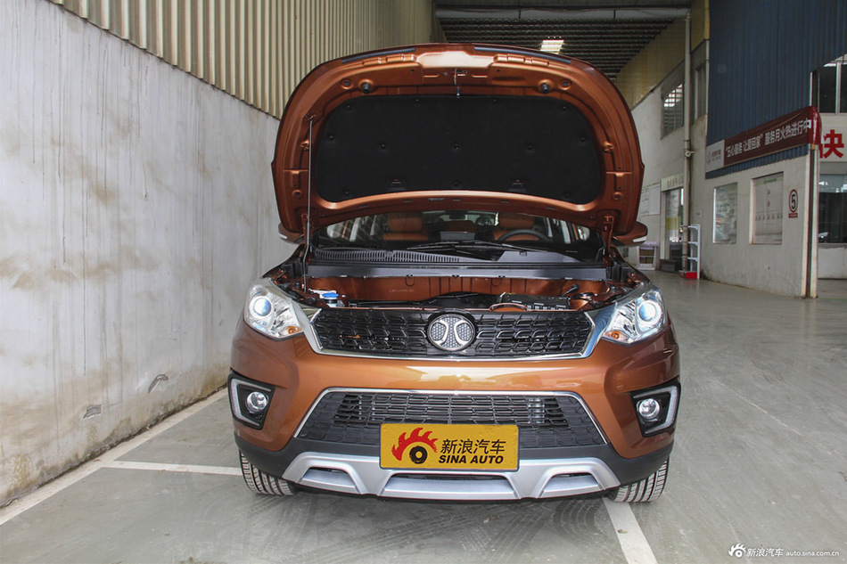 2016款北汽绅宝X55 1.5L手动精英版