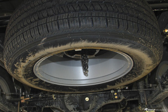 2016款中兴威虎TUV 2.5T手动澳洲版柴油两驱豪华型