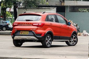 2015款北汽绅宝X25 1.5L手动精英型