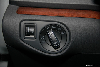 2014款夏朗2.0T自动豪华型