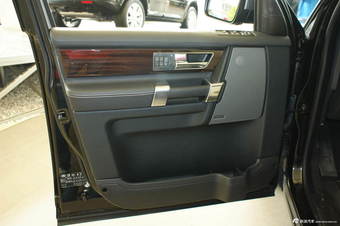 2012款路虎第四代发现