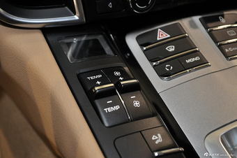 2010款保时捷 Panamera 4S 4.8L