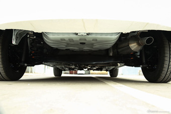 2014款YARiS L 致炫1.3L手动魅动版