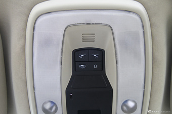 2015款沃尔沃S80L 2.0T自动 T5智雅版