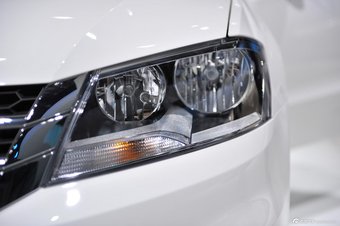 2014款上海大众朗行运动版