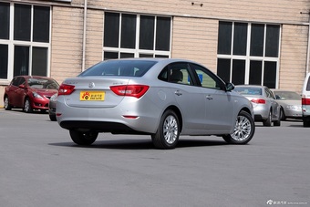 2015款英朗手动精英型