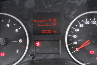 2015款东风风神L60 1.6L 手动新享型