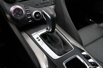 2014款DS 5 1.6T自动雅致版THP160