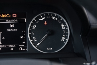 2016款第四代发现3.0T自动V6 SC SE