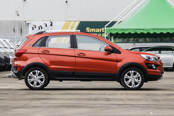 2015款北汽绅宝X25 1.5L手动舒适型