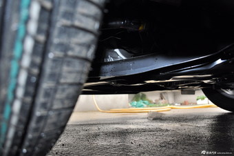 2013款名图1.8GLS自动智能型梦幻银