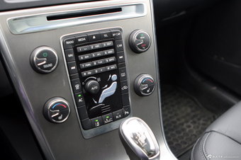 2013款沃尔沃XC60