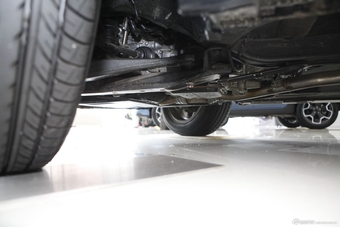 2014款力狮2.5i自动雅尚智能版