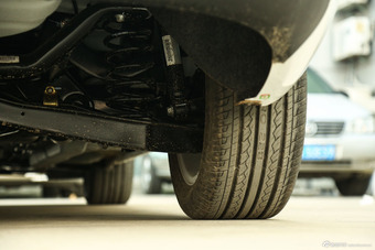 2015款艾瑞泽7 1.6L手动致领版