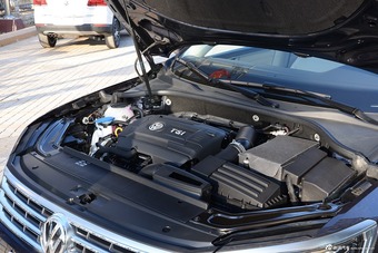 2016款帕萨特2.0T自动至尊版380TSI