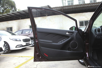 2015款起亚K3 1.6L自动DLX