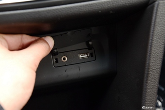 2016款宝骏630 1.5L手动标准型