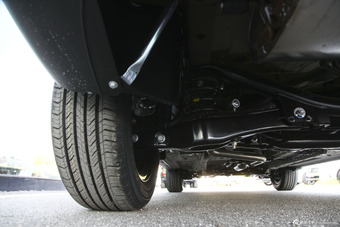 2015款传祺GS4 1.3T自动200T G-DCT精英版