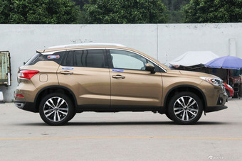 2015款传祺GS4 1.3T自动200T G-DCT豪华版