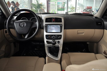 2013款中华H330 1.5L手动舒适