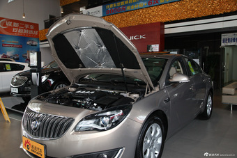 2014款君威2.0自动领先时尚型