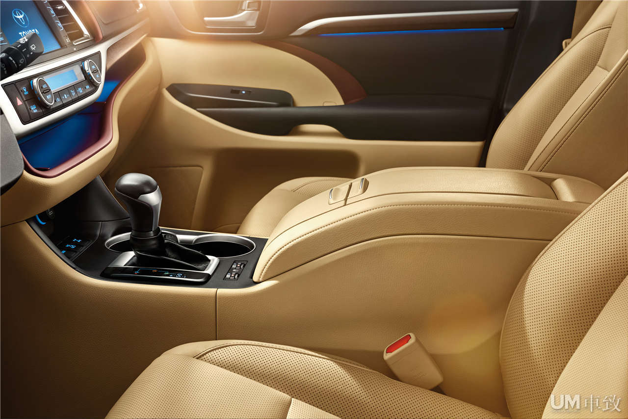 广汽丰田汉兰达精美图集欣赏