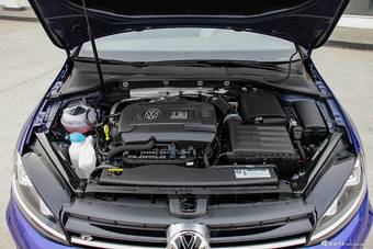2015款高尔夫R-进口2.0T自动图片