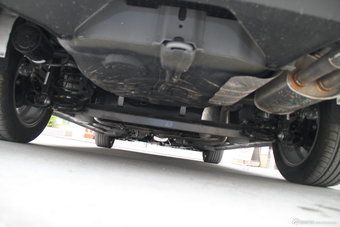 2015款荣威360 1.4T自动尊享版