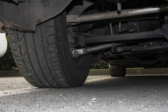 2015款英菲尼迪Q50L 2.0T自动豪华型