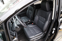 2016款艾力绅2.4L自动豪华版